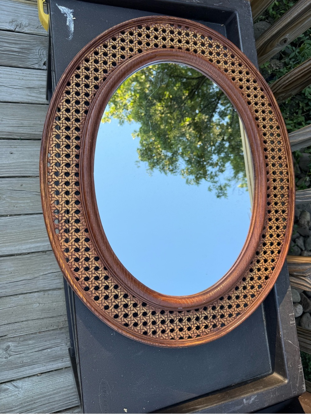 VTG OVAL boho cottage core RESIN WICKER WALL MIRROR BROWN HOMCO? MCM